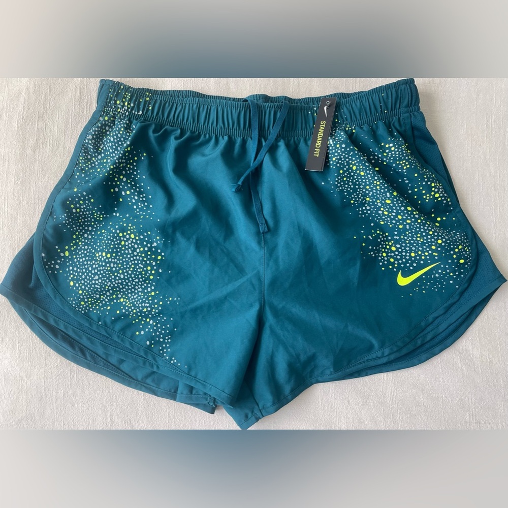 Nike Running Shorts Womens L Dri FIT Flash Training Turquoise Stars Reflective